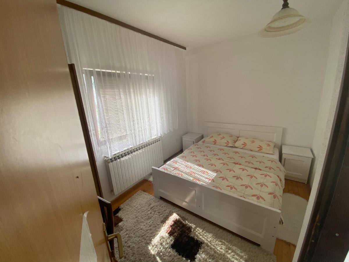 Lav Apartments Bihać Esterno foto