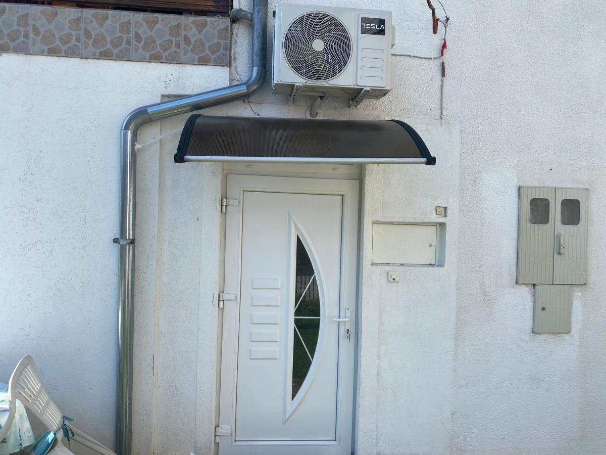Lav Apartments Bihać Esterno foto