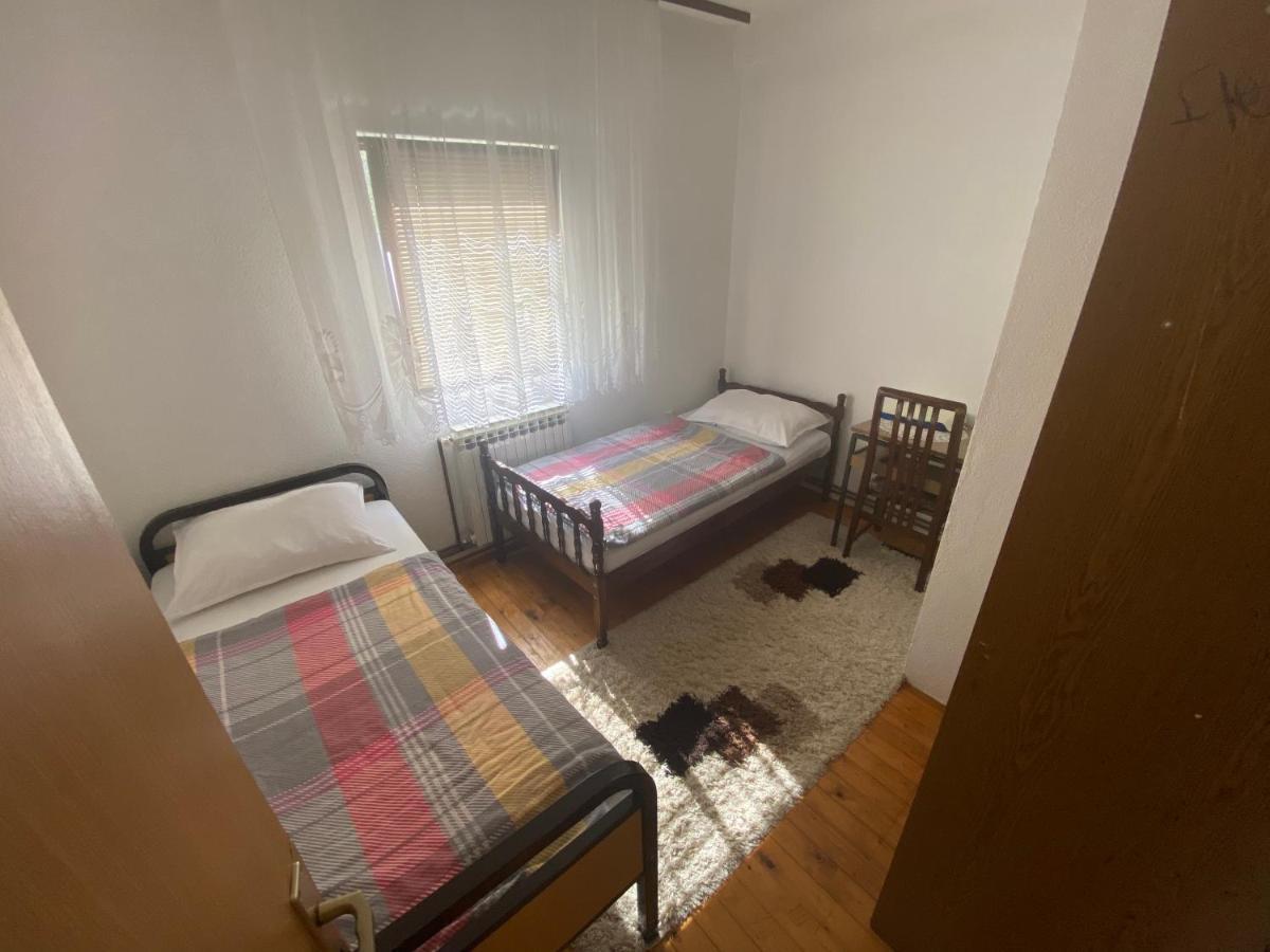 Lav Apartments Bihać Esterno foto